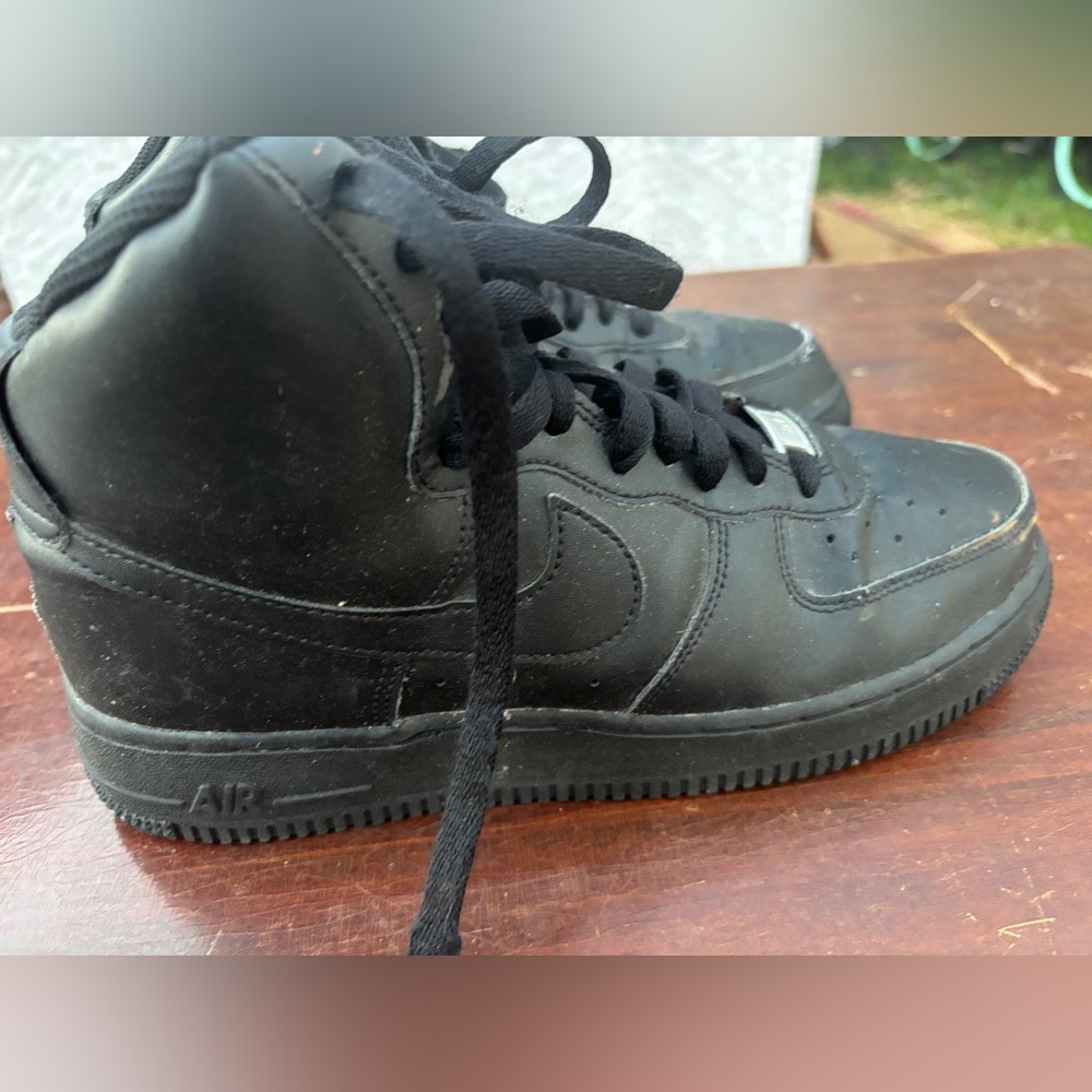 Nike Kids Black Sneakers
